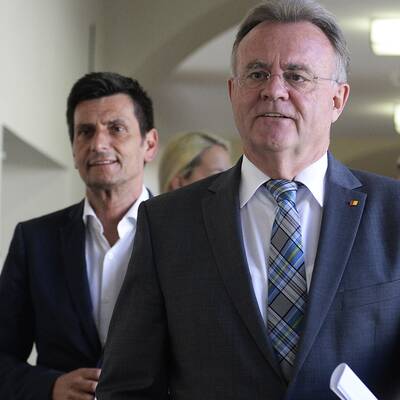 Niessl stellt Regierung um