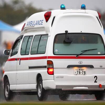 Marussia-Pilot krachte gegen Bergekran: Lebensgefahr!