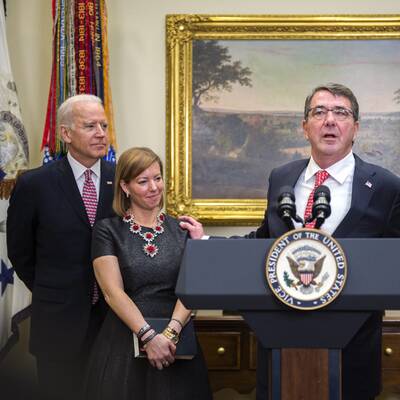 Obama-Vize begraptscht Minister-Gattin