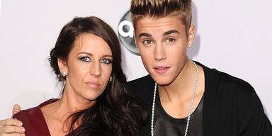 Justin Bieber, Pattie Mallette