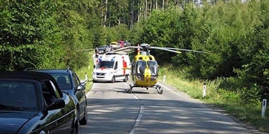 Biker rasen frontal ineinander 