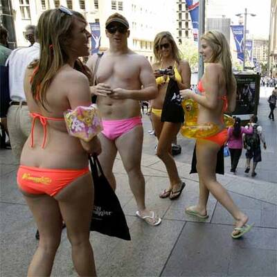 Bikini-Parade in Sydney