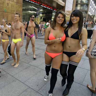 Bikini-Parade in Sydney