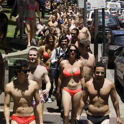 Bikini-Parade in Sydney
