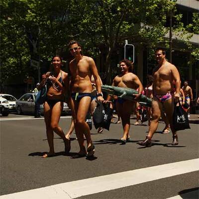 Bikini-Parade in Sydney