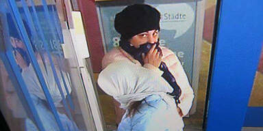 Polizei sucht dieses dreiste Diebes-Duo