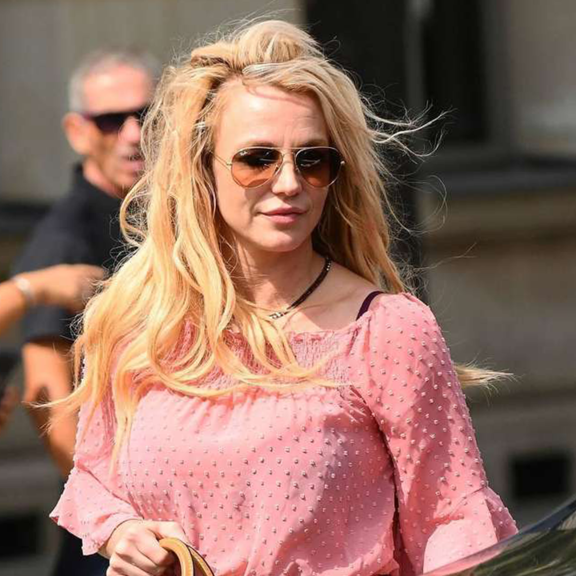 Britney Spears schockt mit Post: „Habe Hirnschäden erlitten“ | Herbert Bauernebel