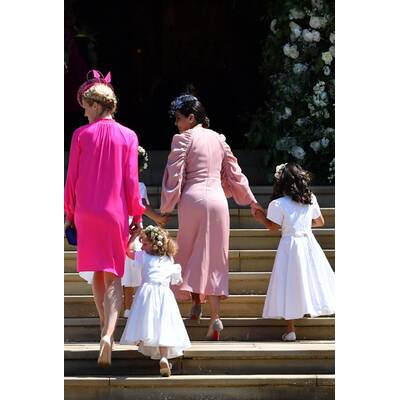 Meghan & Harry im Jaguar