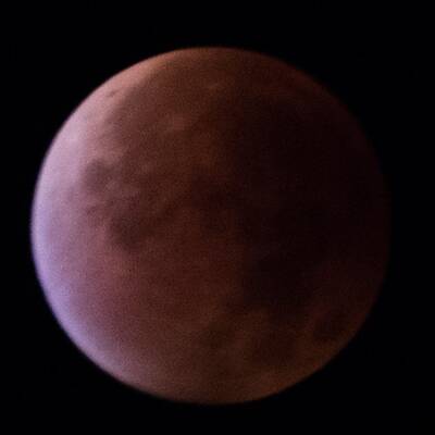 So schön schien der Blutmond