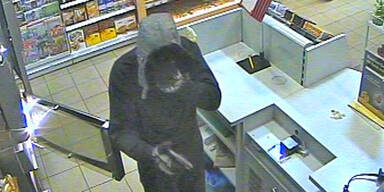 Räuber mit heißem Backblech vertrieben