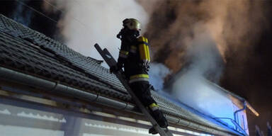 Bleiburg: Großbrand in Lagerhalle 