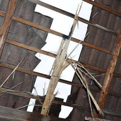 Bauernhof in OÖ beschädigt