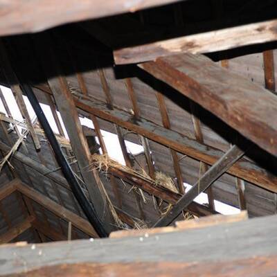 Bauernhof in OÖ beschädigt