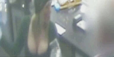 Polizei jagt dralle Busen-Banditin