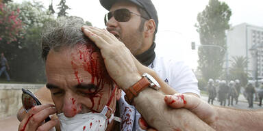 Frust und blinde Wut in Athen