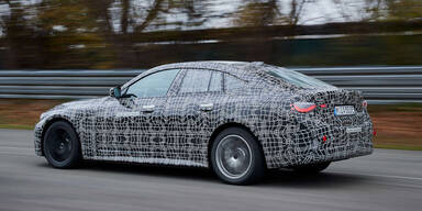 Model-3-Gegner BMW i4 in finaler Testphase