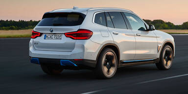 Alle Infos zum brandneuen BMW iX3