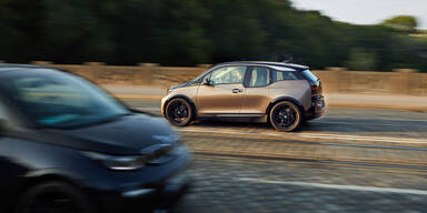 BMW i3 und i3s bekommen mehr Reichweite 