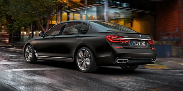 BMW M 760 Li xDrive krönt die Baureihe