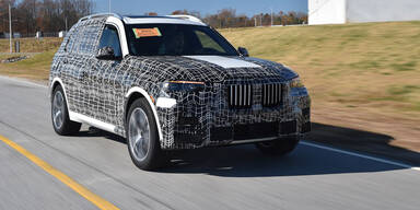 BMW X7 als Erlkönig unterwegs