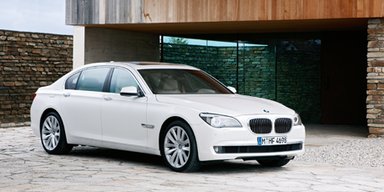 Neuer 12-Zylinder für den großen Bayern