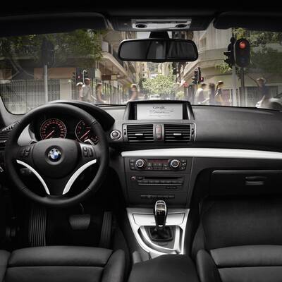 1er Coupé und Cabrio 2011