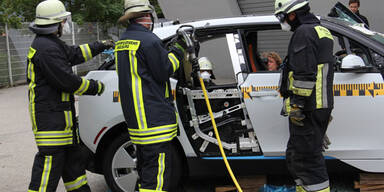 Elektroauto BMW i3 im Crashtest