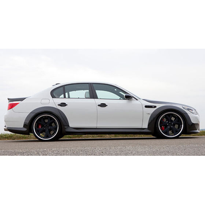 Lumma CLR 730 RS rennt 350 km/h