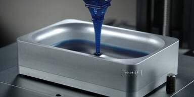 Unglaublicher 3D Drucker zaubert Eifelturm