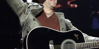 Bon Jovi kam, lächelte und der Regen stoppte