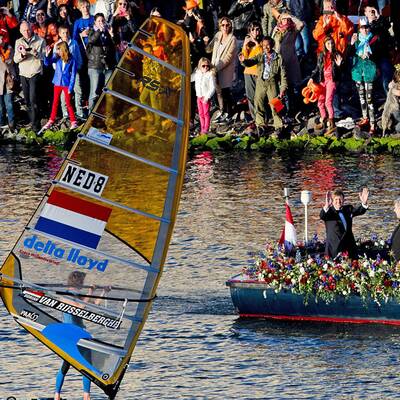 Königliche Bootsfahrt