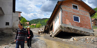 Niederösterreichische Feuerwehr in Bosnien