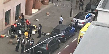 Soldaten erschießen Messer-Angreifer 