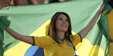 Fußball-WM feierlich eröffnet