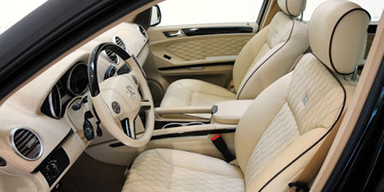 Ein Mercedes GL mit 650 PS der 300 km/h rennt