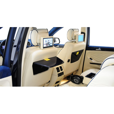 Ein Mercedes GL mit 650 PS der 300 km/h rennt