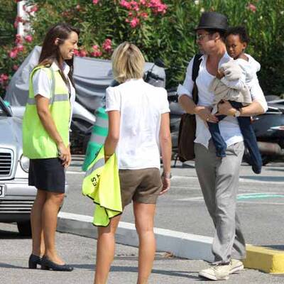 Angelina allein zu Hause: Brad Pitt auf Reisen