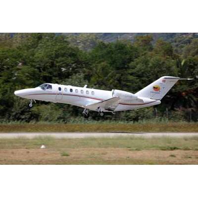 Angelina allein zu Hause: Brad Pitt auf Reisen