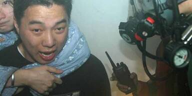 200 Feuerwehrmänner kämpften gegen Hochhausbrand