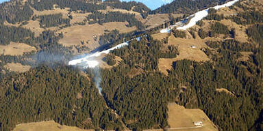 B&ouml;ller aus Gondel geworfen - Waldbrand!