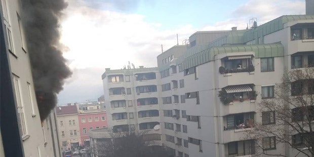 Ein Toter bei Wohnungsbrand in Wien-Simmering