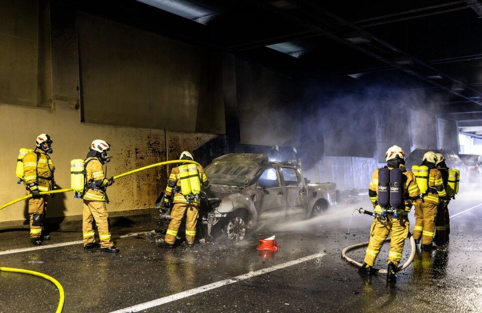 Pkw ging im Tauerntunnel in Flammen auf