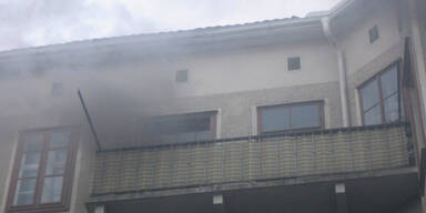 Zwei Brände: Feuerwehr rettete Bewohner