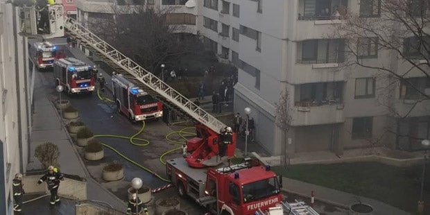 Ein Toter bei Wohnungsbrand in Wien-Simmering