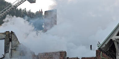 Hausbewohner sprangen in Panik aus dem Fenster
