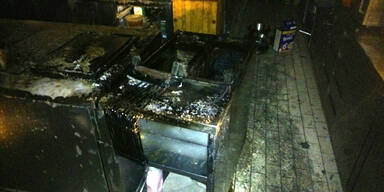 Hotelküche fing Feuer: 100 Gäste evakuiert