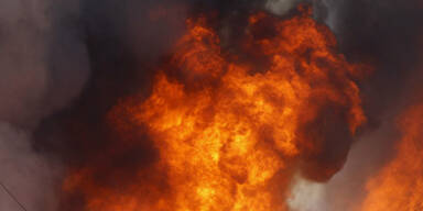 W&uuml;tende Muslime z&uuml;nden christliche Schule an