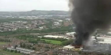 Lampion verursacht Gro&szlig;brand in Fabrik