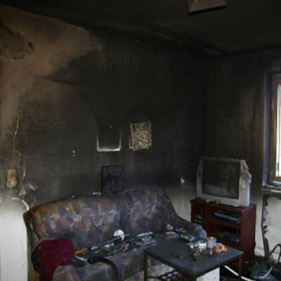 Elf Verletzte bei Wohnhausbrand 