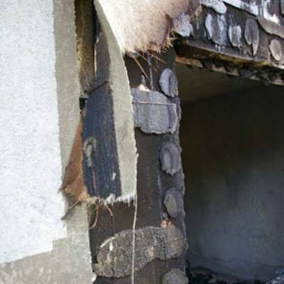 Elf Verletzte bei Wohnhausbrand 